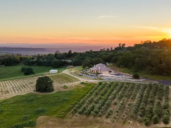 2385 Bald Hill Rd, Auburn, CA 95603