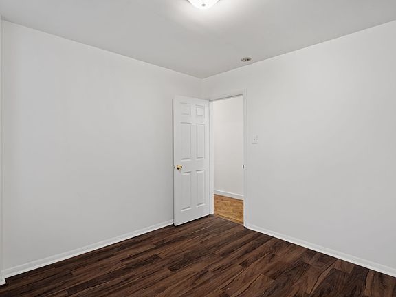 3rd image of 4617 Locust St #1
