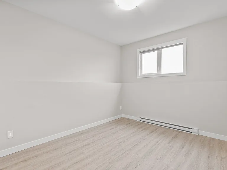 40 Ken Oblik Dr — Photo 33
