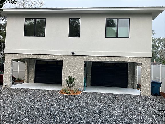 3rd image of 669 Arnold Rd