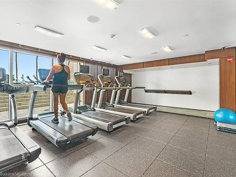335 S Biscayne Blvd #802 — Photo 38