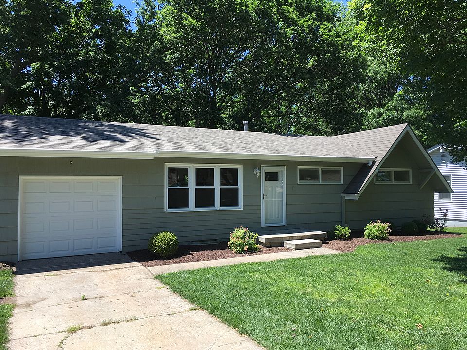 Fully remodeled Gladstone!