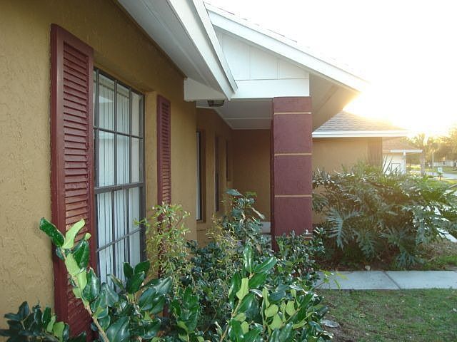2nd image of 1021 Lester Ridge Ct