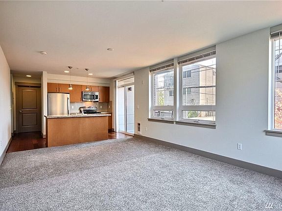 5th image of 4547 8th Ave NE APT 214