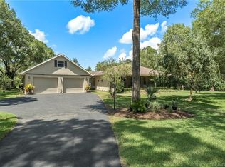 8566 N Barberry Way, Crystal River, FL 34428
