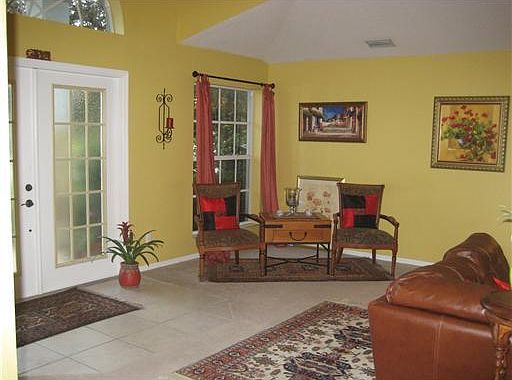 5th image of 546 Southwood Trail