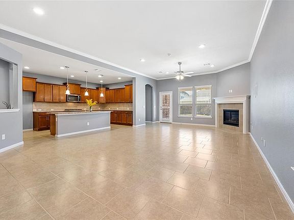 4th image of 15623 Giant Pine Ln