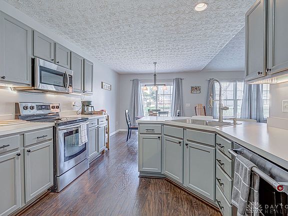 5th image of 9227 Sawgrass Dr