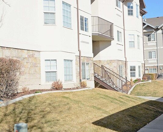 2nd image of 1411 S 1020th St W #1411