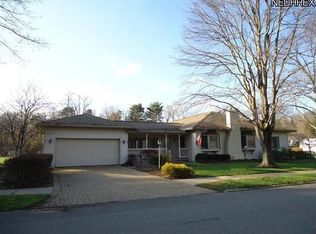 464 Cross St, Newcomerstown, OH 43832