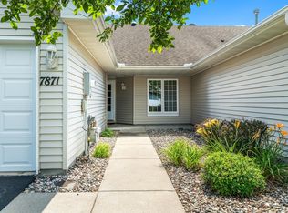 7871 Barrymore Ln, Woodbury, MN 55125