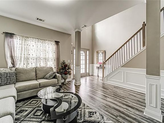 5th image of 444 Orchid Ln