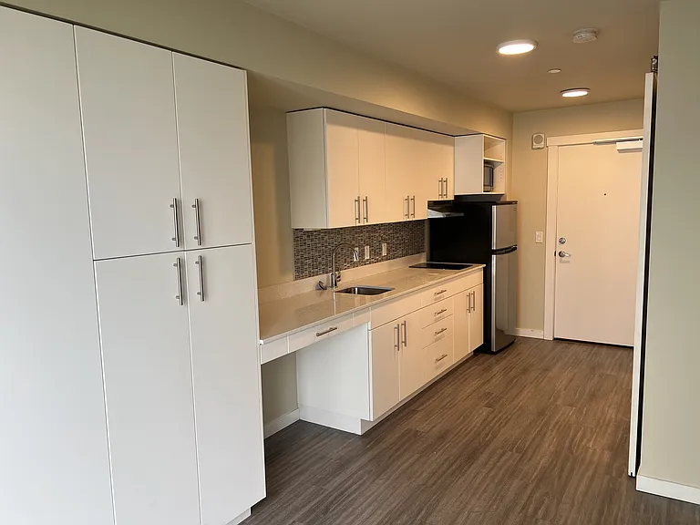 Cubix at Othello Apartments — Photo 155