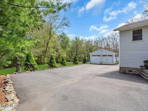 5th image of 86 Cox Cro Road