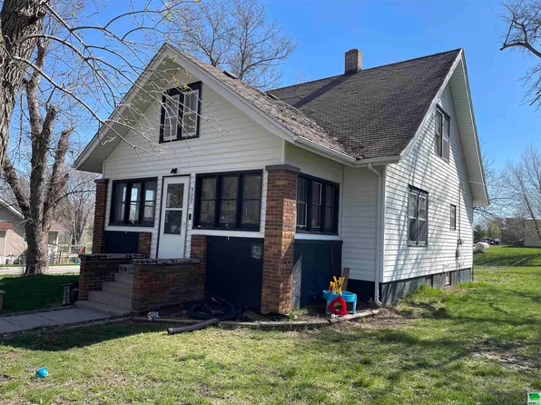 500 S Clark St, Allen, NE 68710