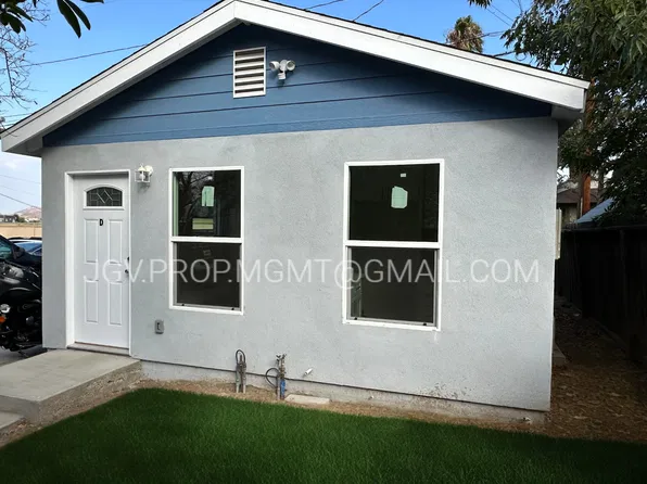 1025 S Victoria Ave #D, Corona, CA 92879