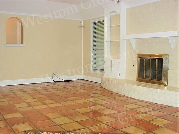 4th image of 1700 Brookhaven Cir