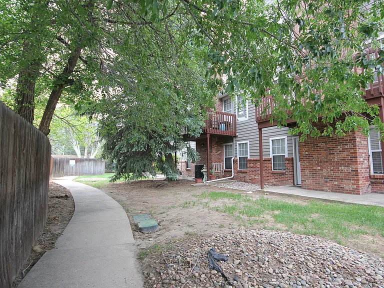 Sidewalk to the unit