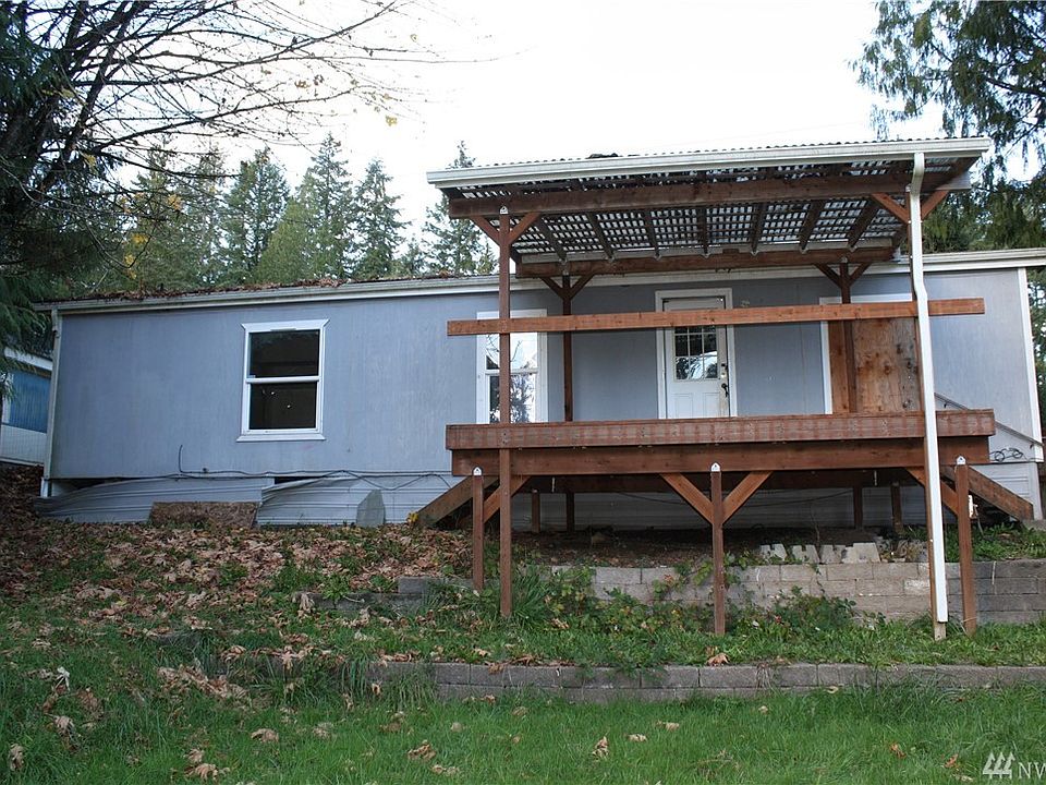 1st image of 11 E Evergreen Ln