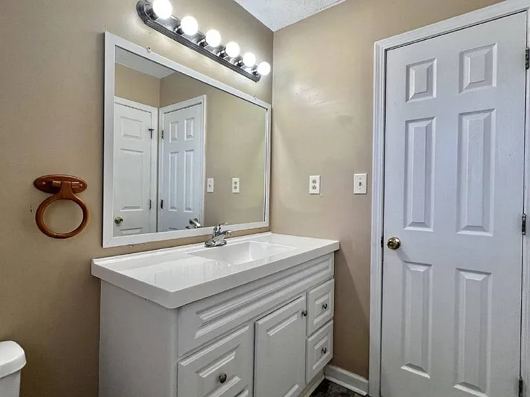 417 Pacific Ave — Photo 5