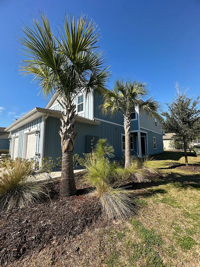 852 Capitol Pkwy - 852 Capitol Prkway Jacksonville — Photo 2