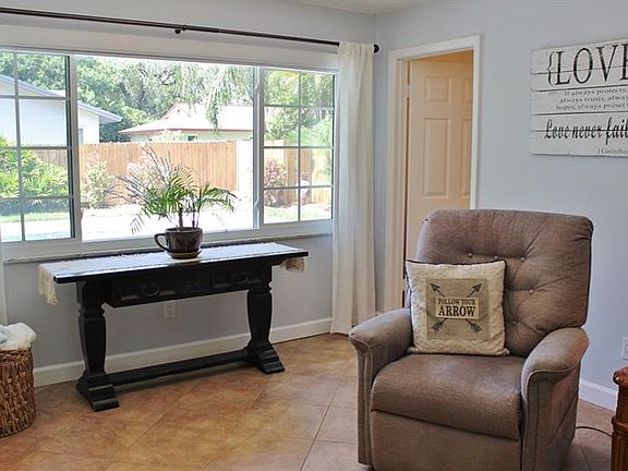 4th image of 13501 Del Prado Dr S