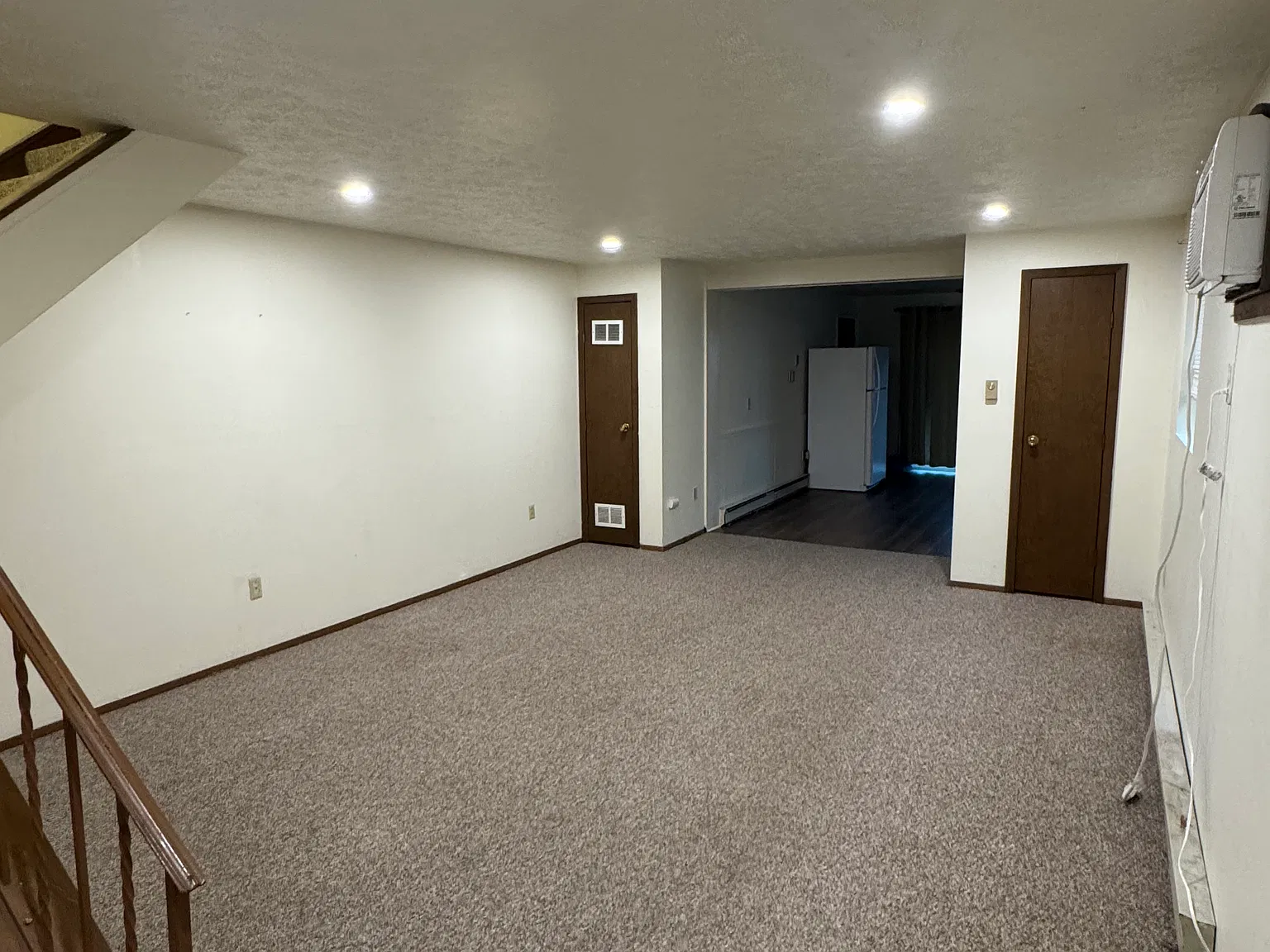 2 bed, 1240 sqft, $1,000 — Photo 2