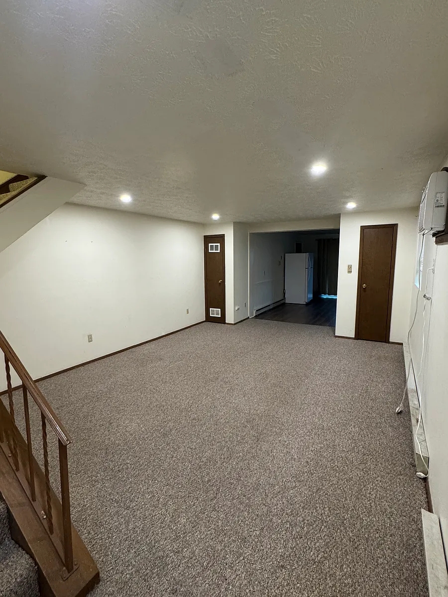 Building Photo - 936-938 N Highland Ave SE