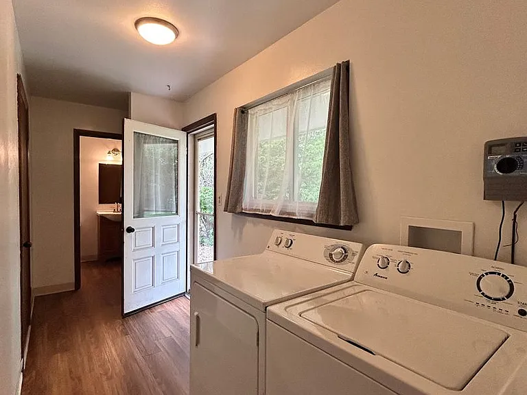 6820 Harvest Rd — Photo 13