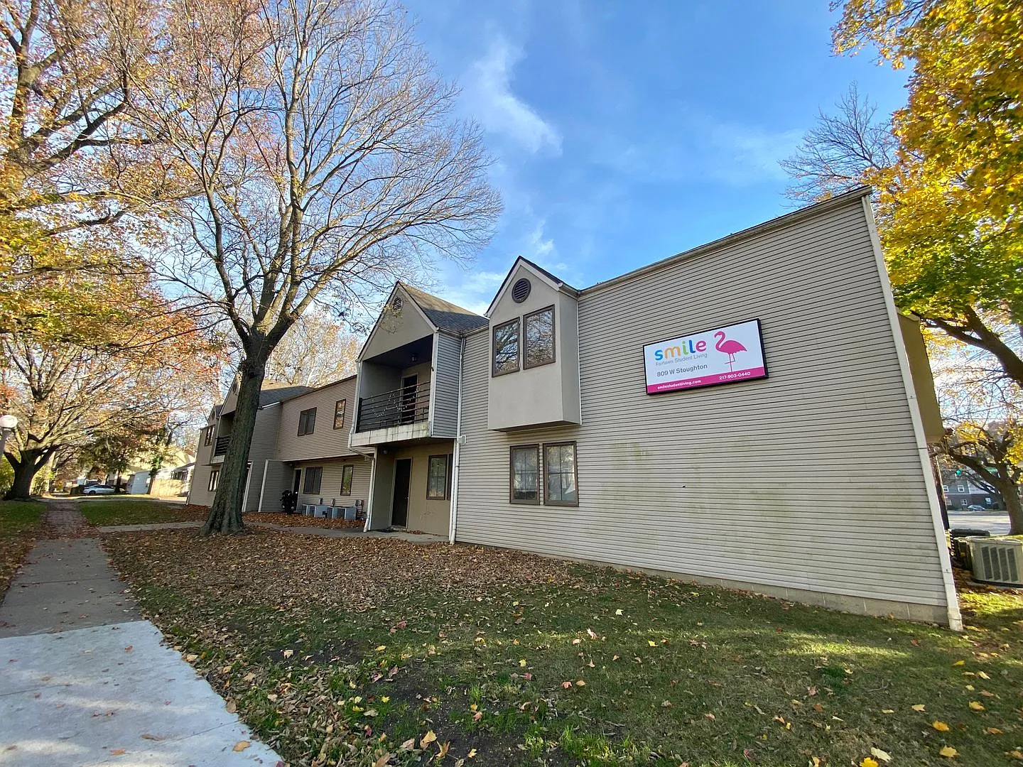 809 W Stoughton — Photo 4