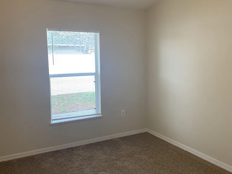4690 Salamander St — Photo 7