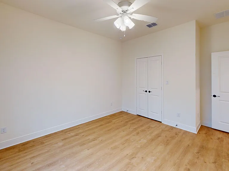 6618 Bendale Dr — Photo 14