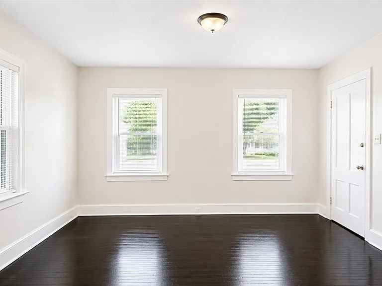 60 Parker St #1 — Photo 5