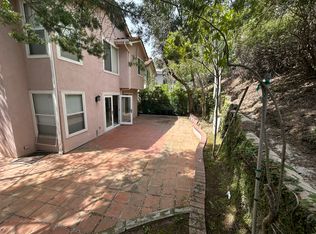 838 Calle La Primavera, Glendale, CA 91208