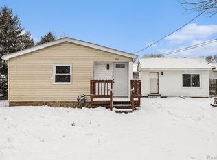 15439 Edgeworth St, Monroe, MI 48161