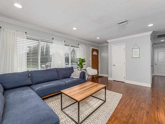 5th image of 4547 Penwith Way