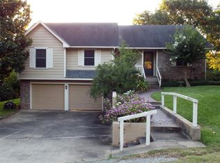 70 Valley Dr, Coldspring, TX 77331