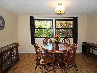 Eat-in kitchen dining space, large windows