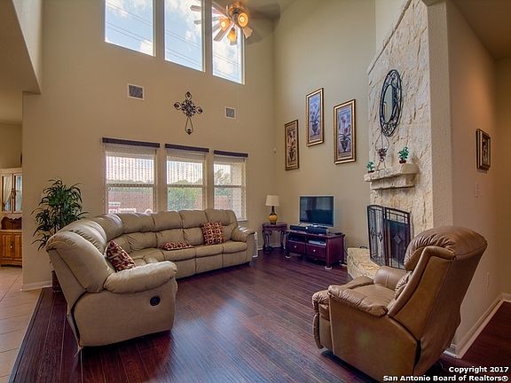 5th image of 5510 Southern Oaks