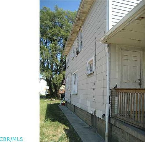 2nd image of 1306 S Champion Ave