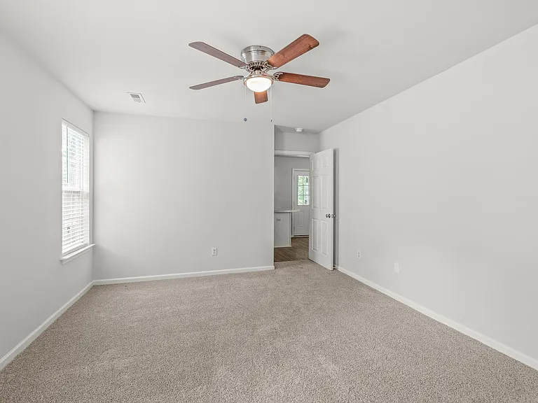 8818 Sharonbrook Dr — Photo 11