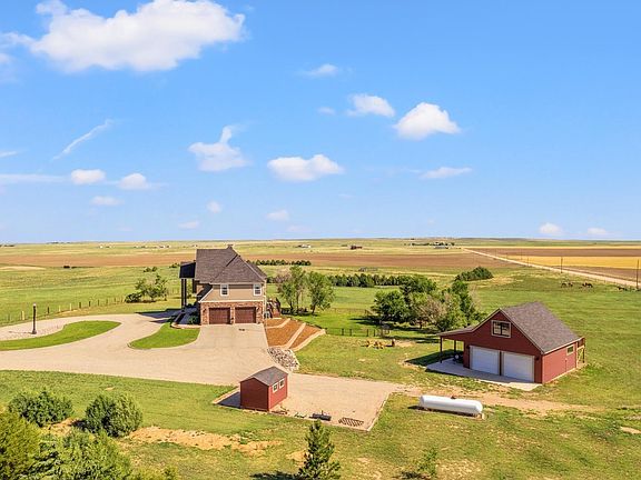 3rd image of 15915 County Road W