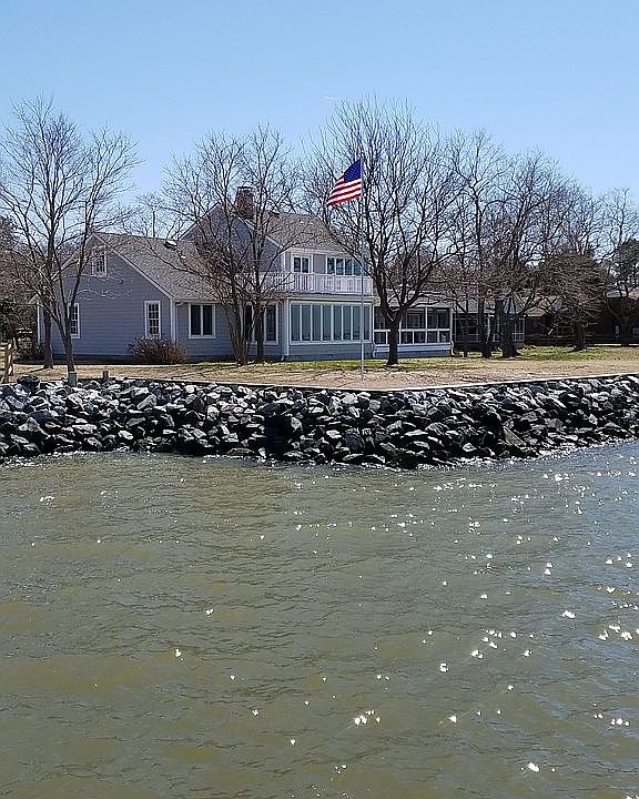Deal Isl. Home from Water