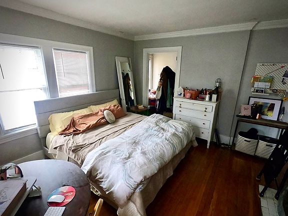 5th image of 120 N Linden Ave #6809
