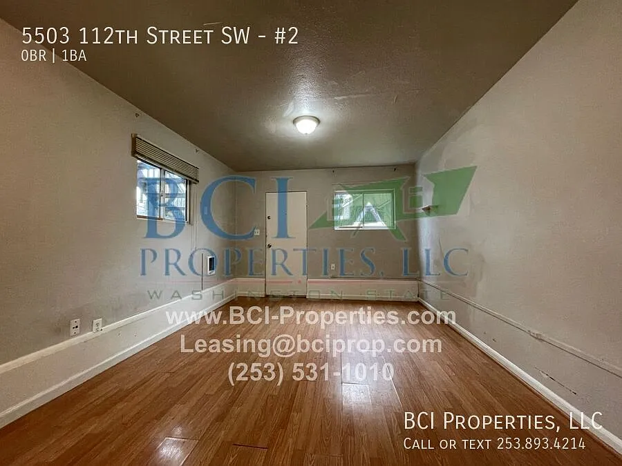 Cozy Studio Apartment! Fully Remodeled — Photo 3