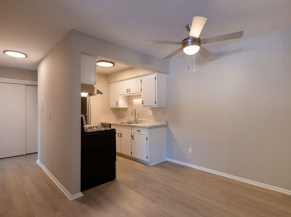 5010 Biscayne Ave #12