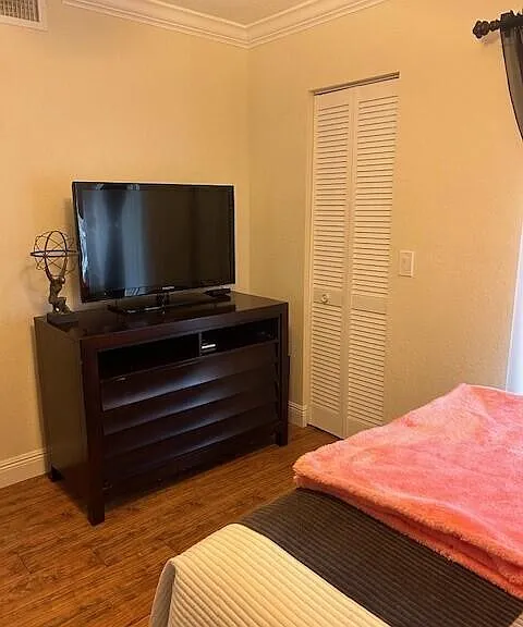1040 Lake Shore Dr #105 — Photo 14