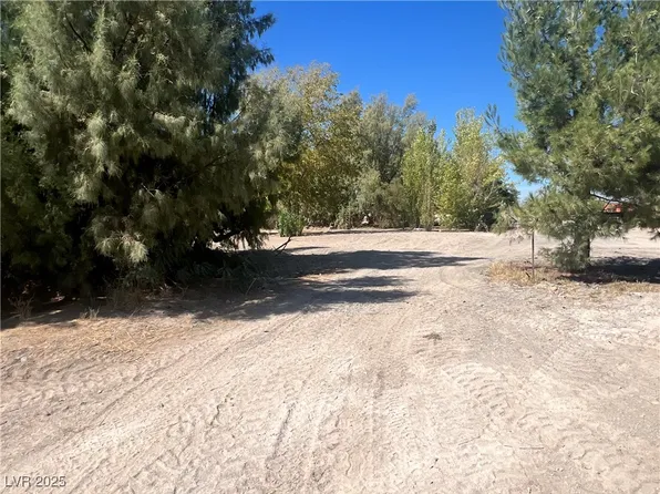 8230 E Old Spanish Trl, Pahrump, NV 89061
