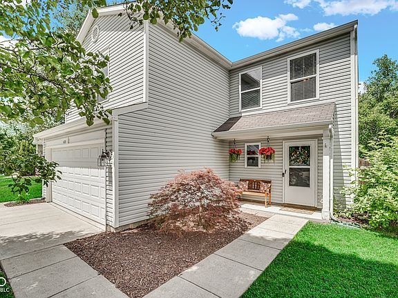 2nd image of 14703 Fawn Hollow Ln