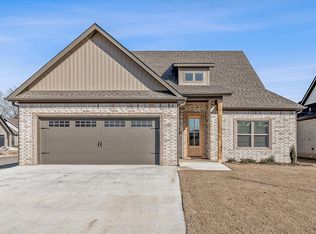 2401 Summit Ridge Trl, Paragould, AR 72450